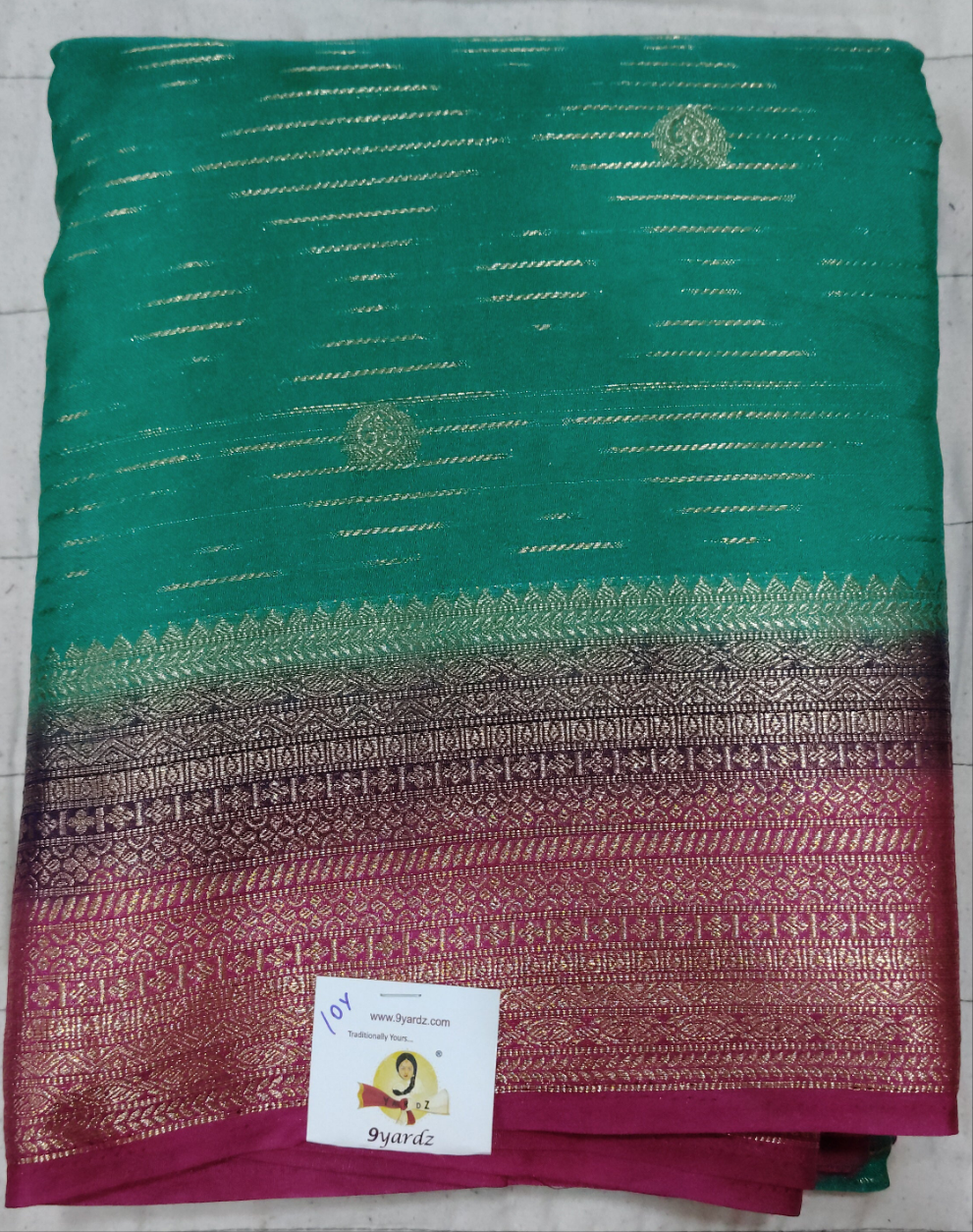 Mysore crepe silk checked (synthetic)