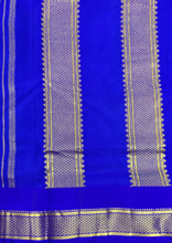 Load image into Gallery viewer, Pure silk 10.25yardz