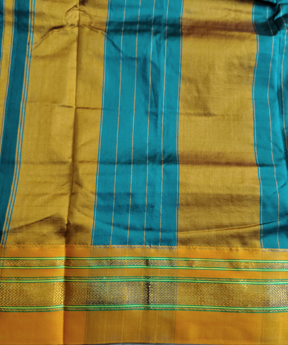 Ikkal sarees madisar 10yardz