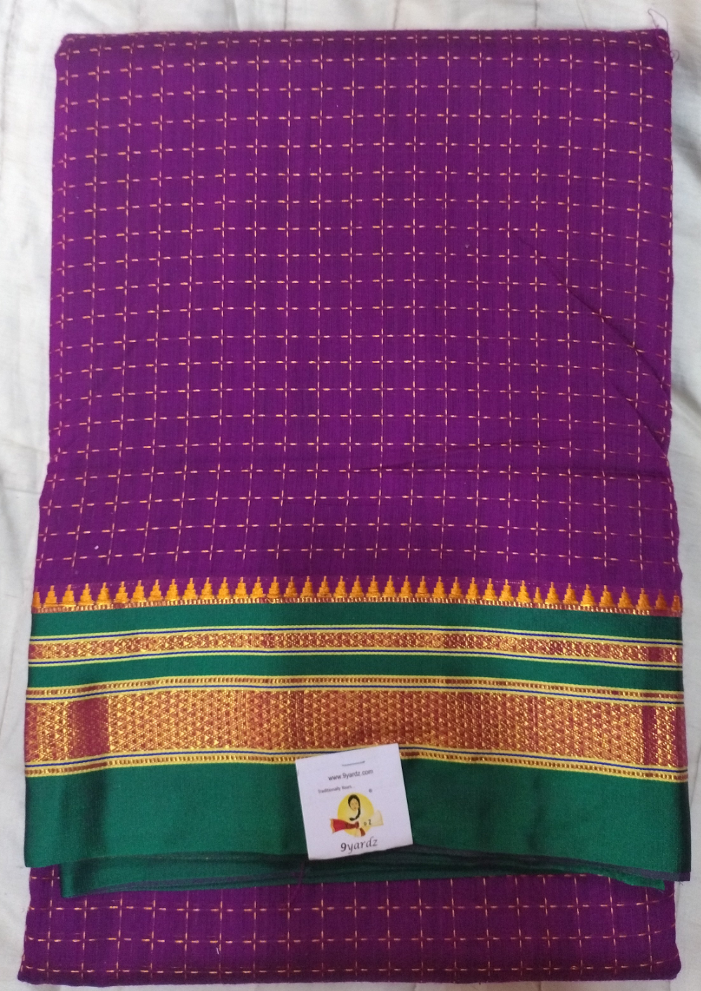 Ikkal sarees madisar 10yardz
