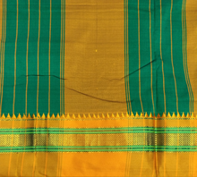 Load image into Gallery viewer, Ikkal sarees madisar plain 10yardz