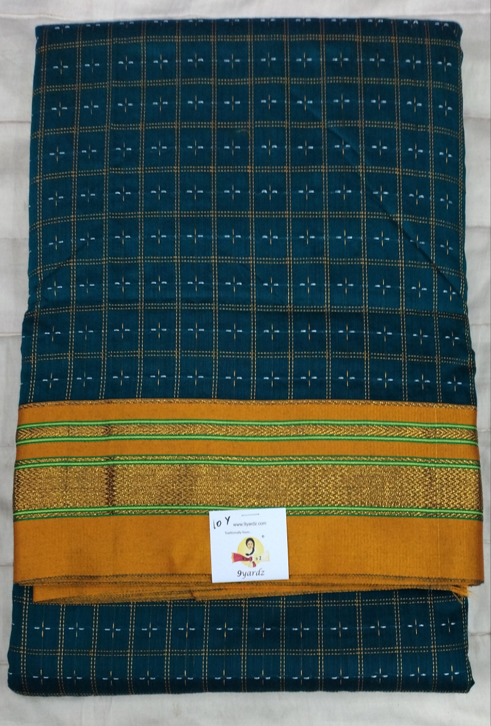 Ikkal sarees madisar 10yardz