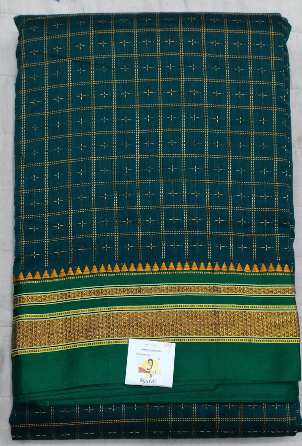 Ikkal sarees madisar 10yardz