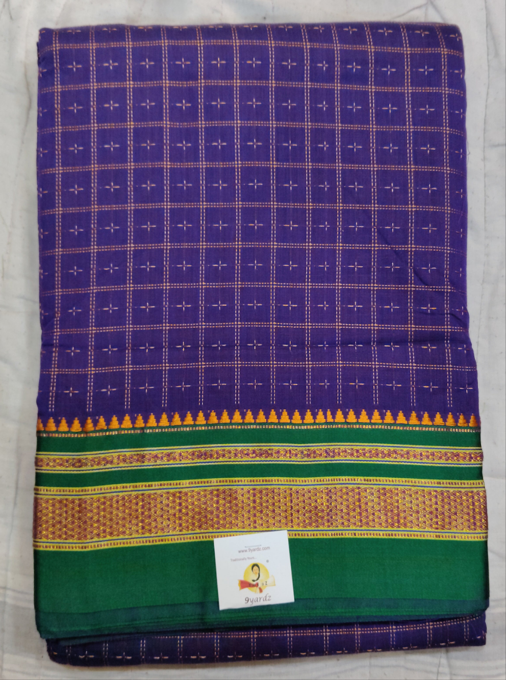 Ikkal sarees madisar 10yardz