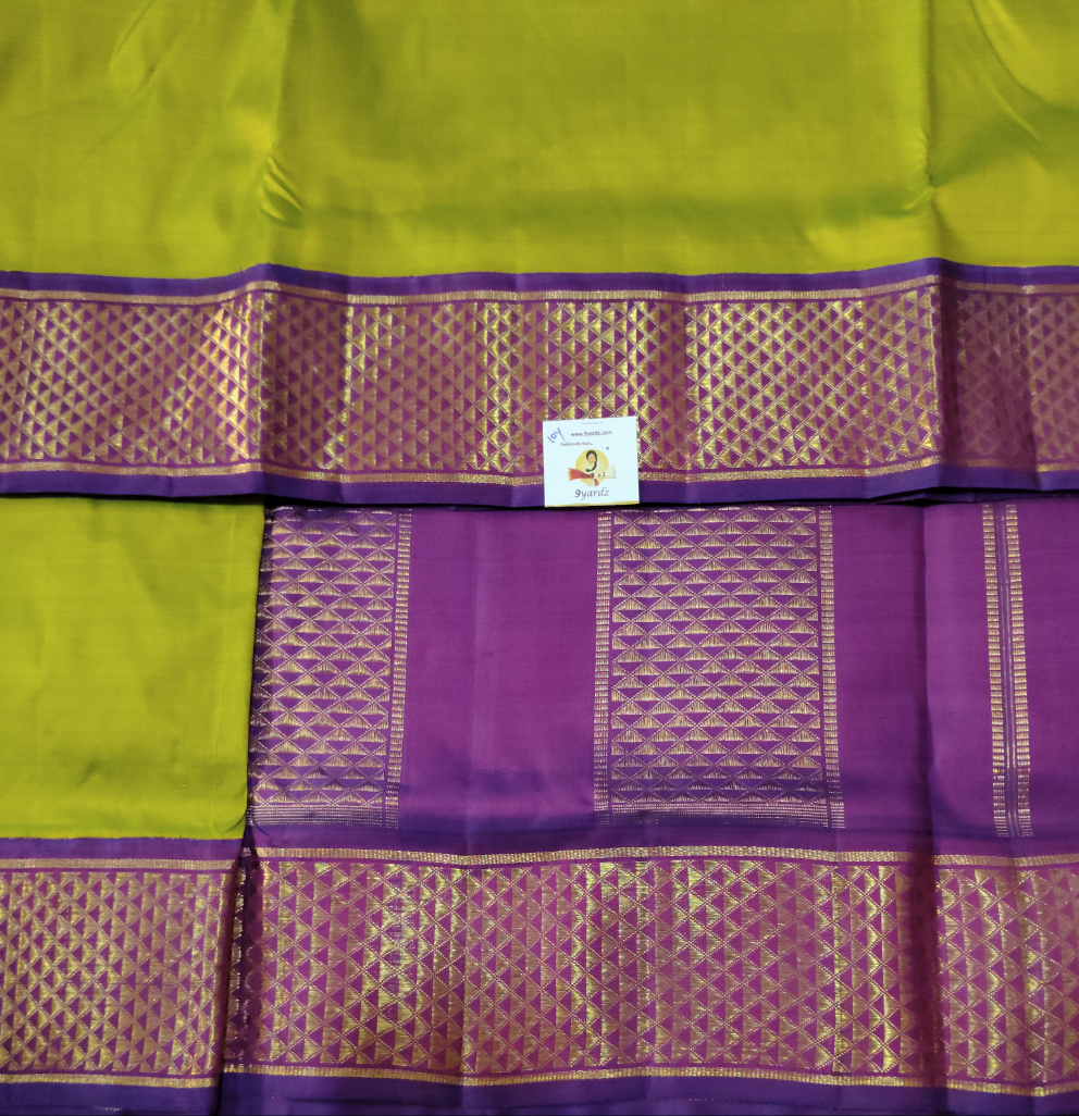 Pure Silk Kanchipuram 9-Yard Saree (Lime Green with Purple Border & Pallu)| 10yards