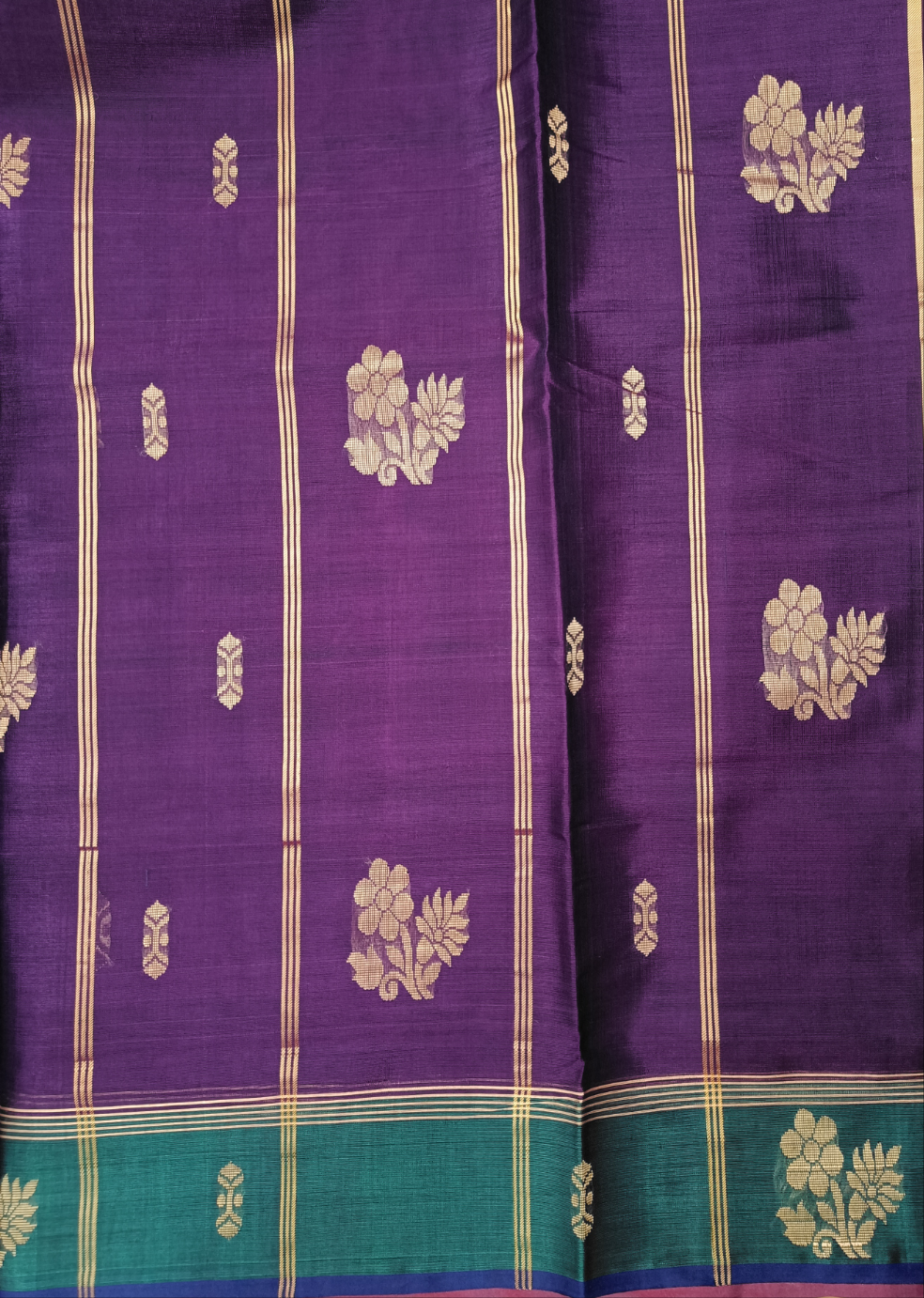 Devendra 11yards Body  Embossed