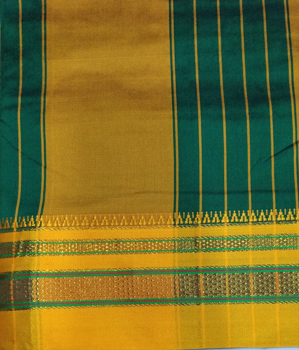Ikkal sarees madisar 10yardz