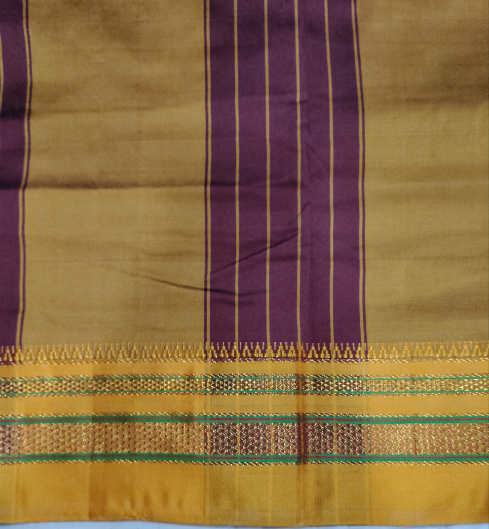 Ikkal sarees madisar 10yardz