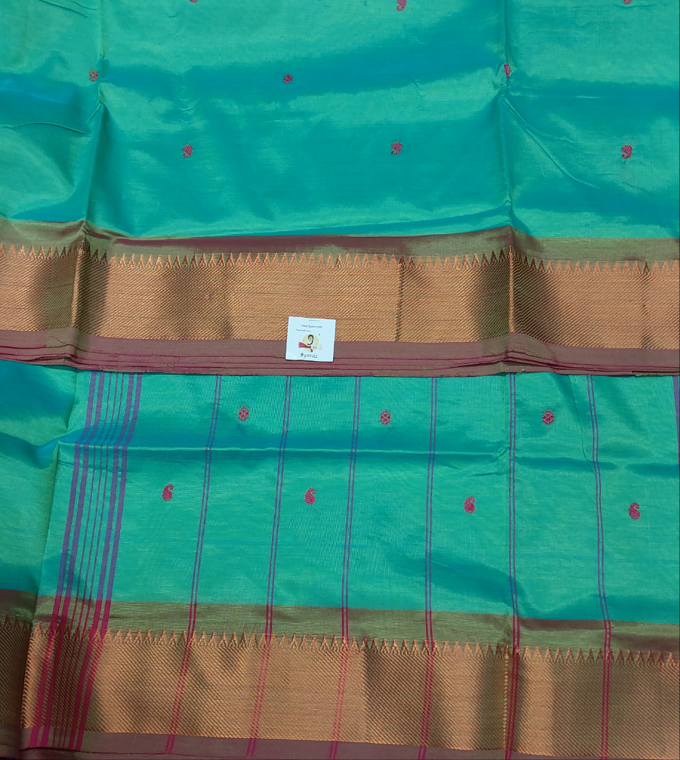 Vaazhainaar Pattu Madisar