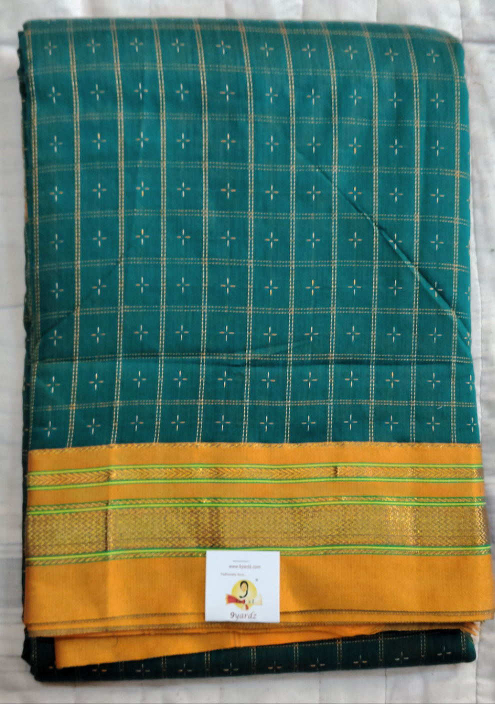 Ikkal sarees madisar 10yardz