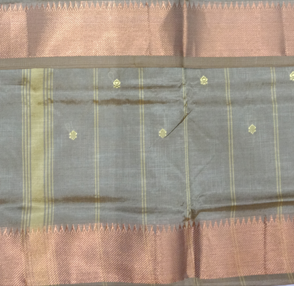 Vaazhainaar Pattu Madisar