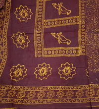 Load image into Gallery viewer, Sungudi cotton 10.5yards 49&quot;