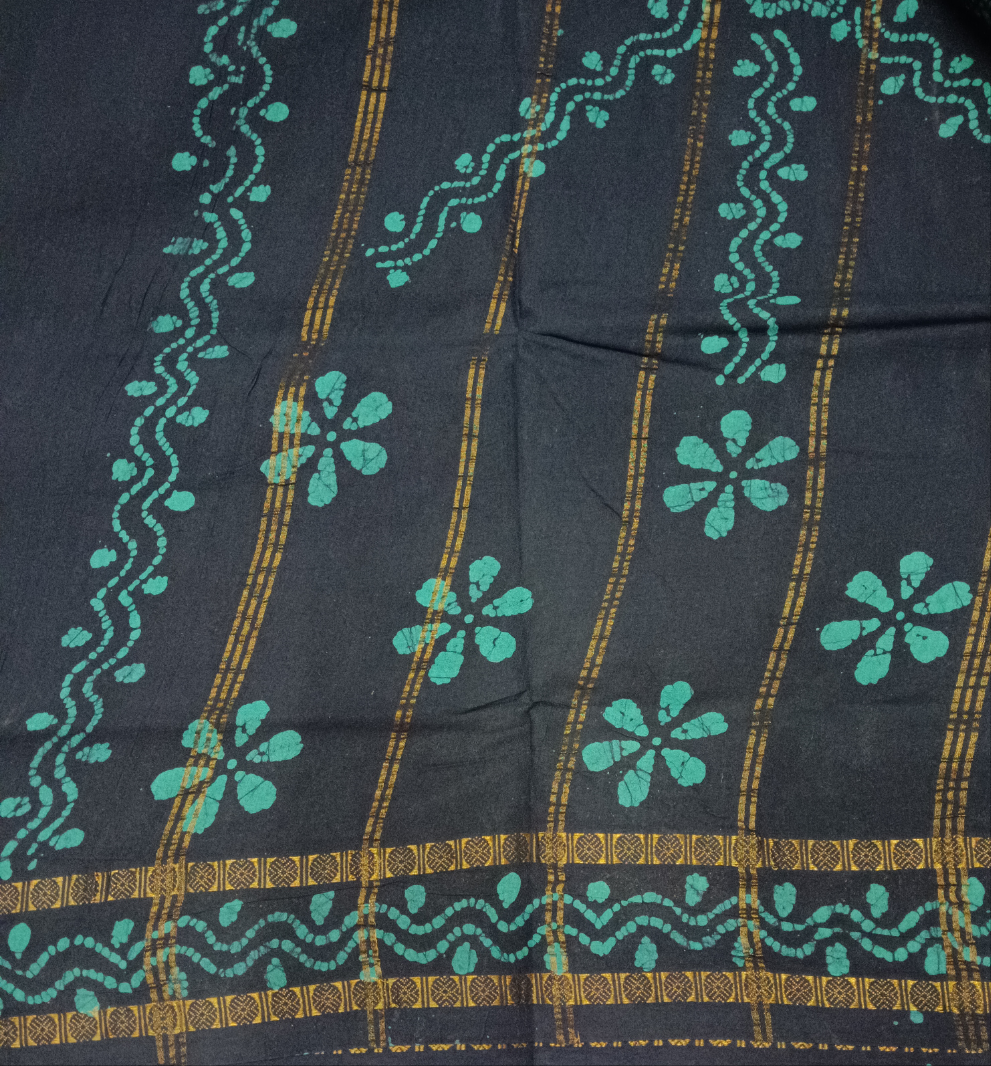 Sungudi Spray Printed 10.5 yards