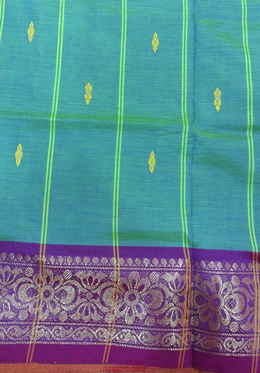 Vaazhainaar Pattu Madisar