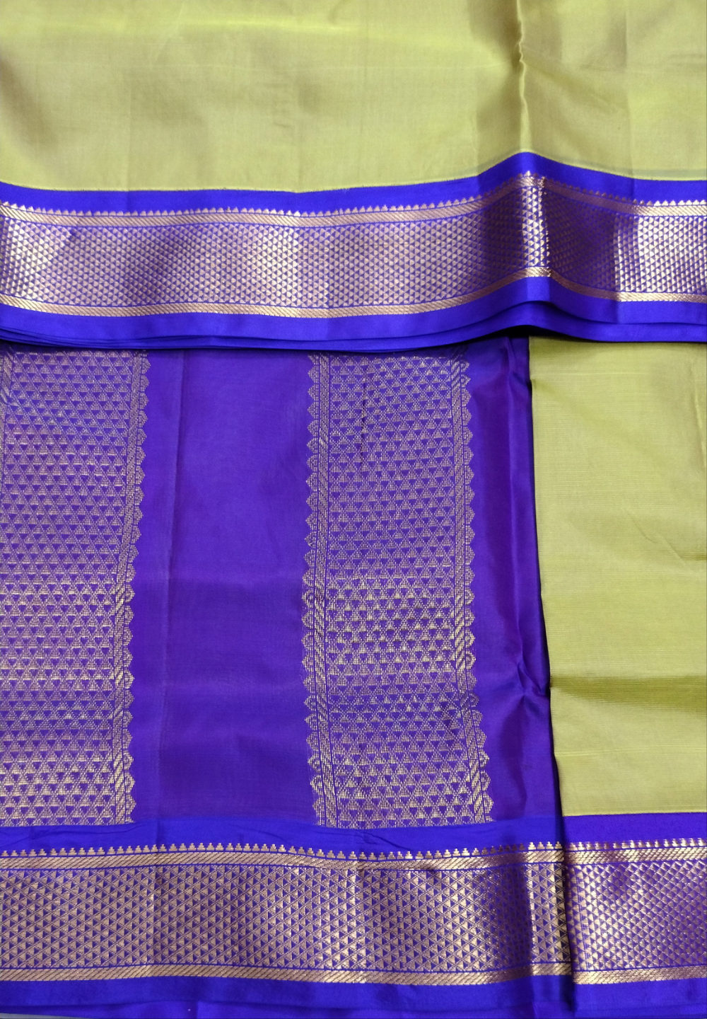 Pure silk 10.25yardz