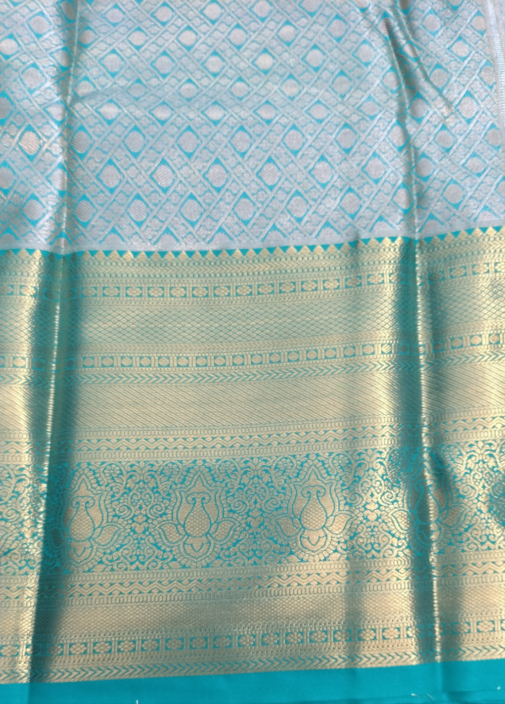 Art silk 6yardz sarees