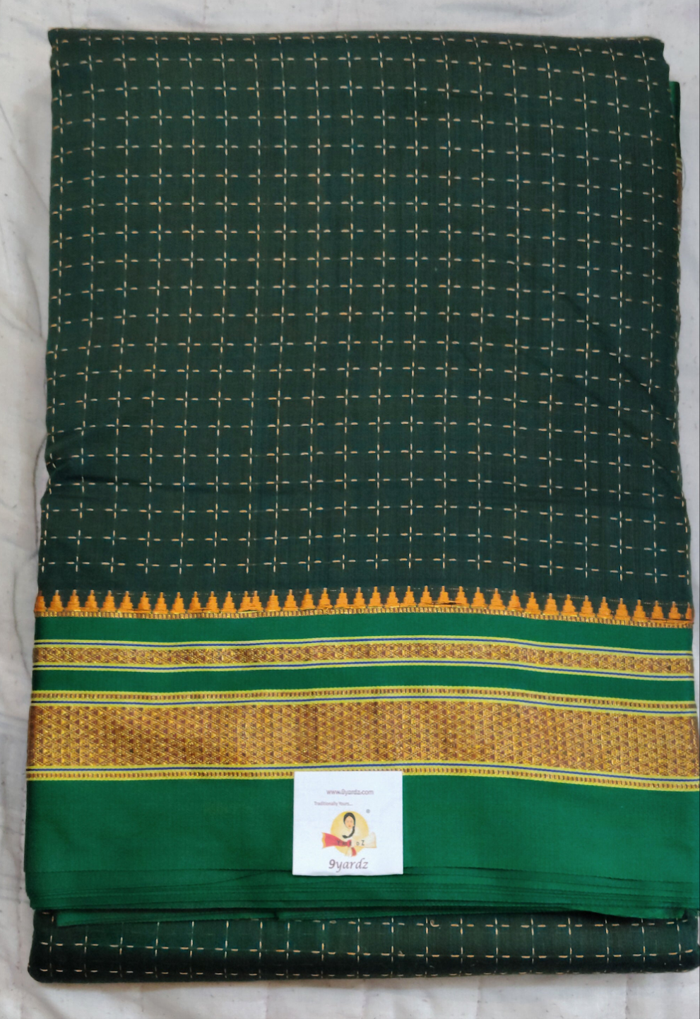 Ikkal sarees madisar 10yardz