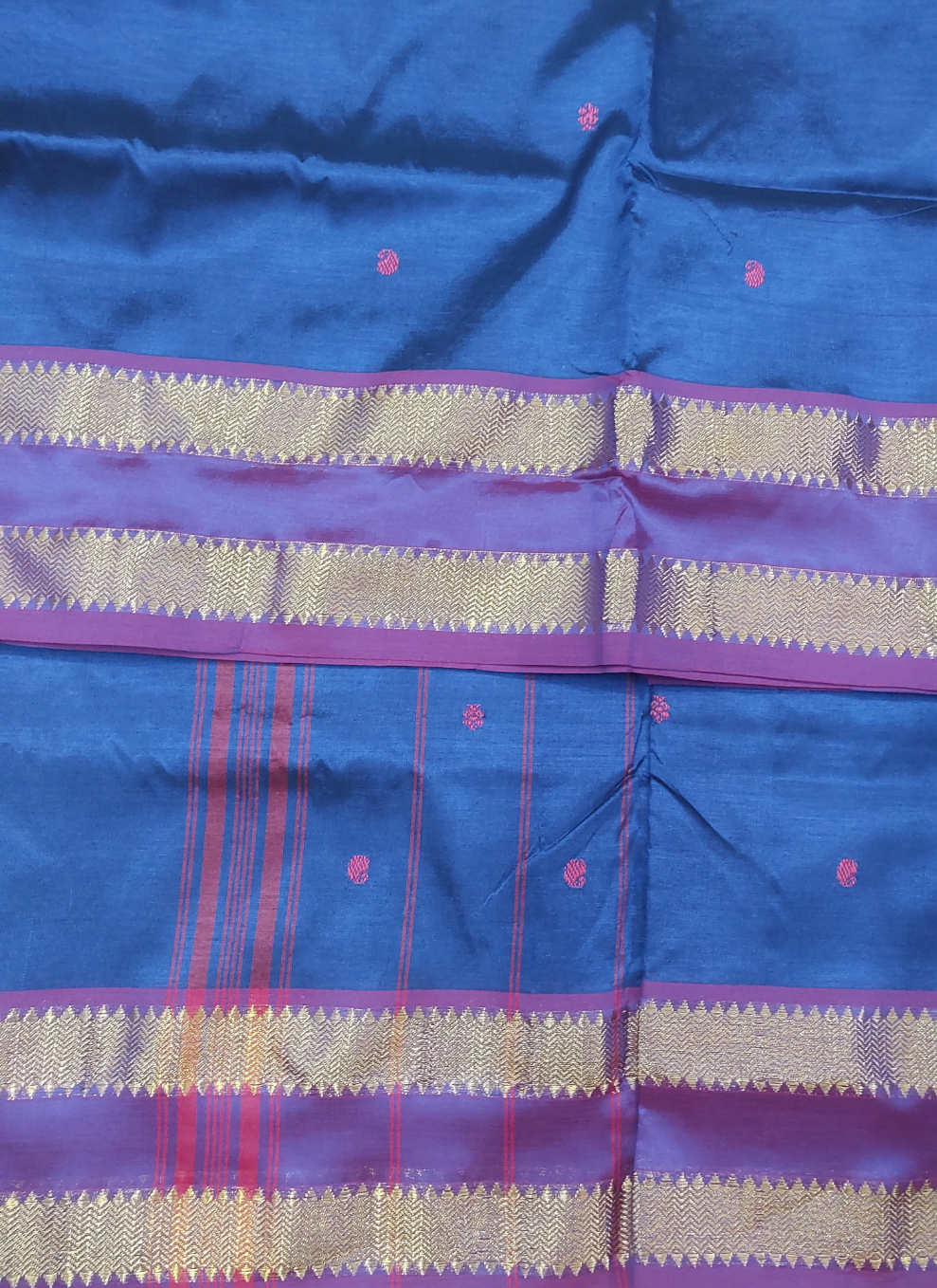 Vaazhainaar Pattu Madisar