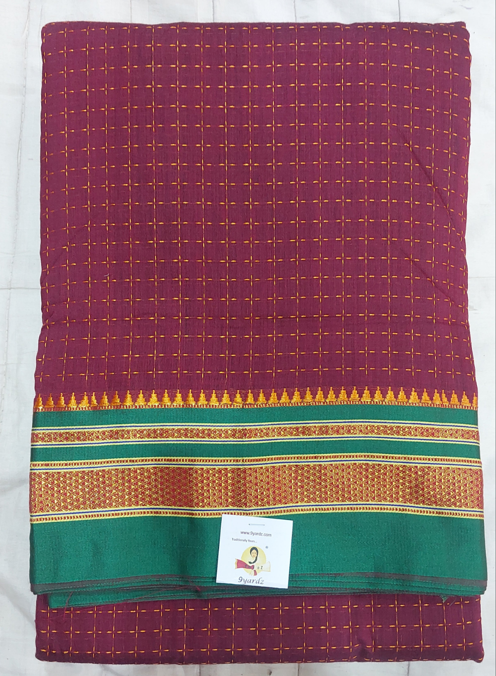 Ikkal sarees madisar 10yardz