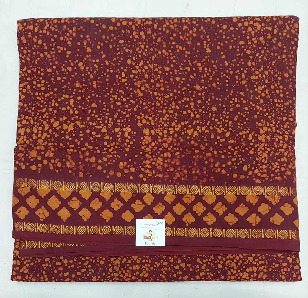 Sungudi Spray Printed 10.5 yards