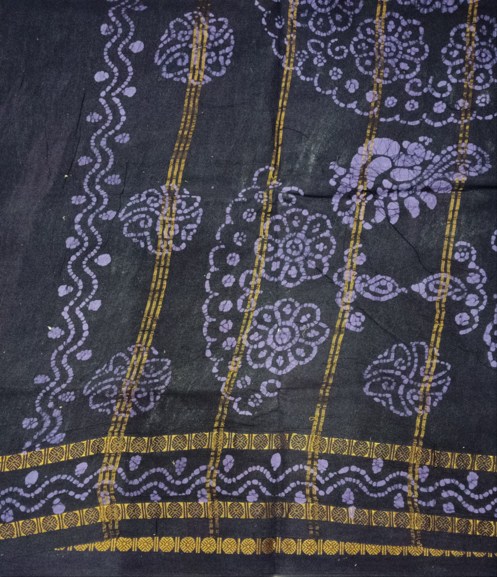 Sungudi Spray Printed 10.5 yards