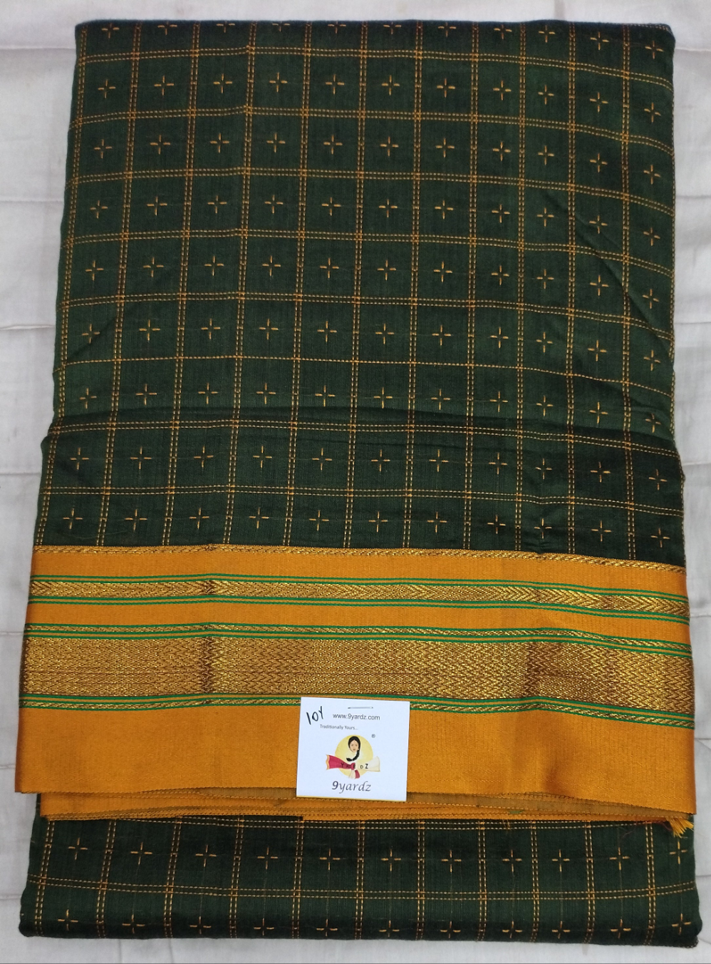 Ikkal sarees madisar 10yardz