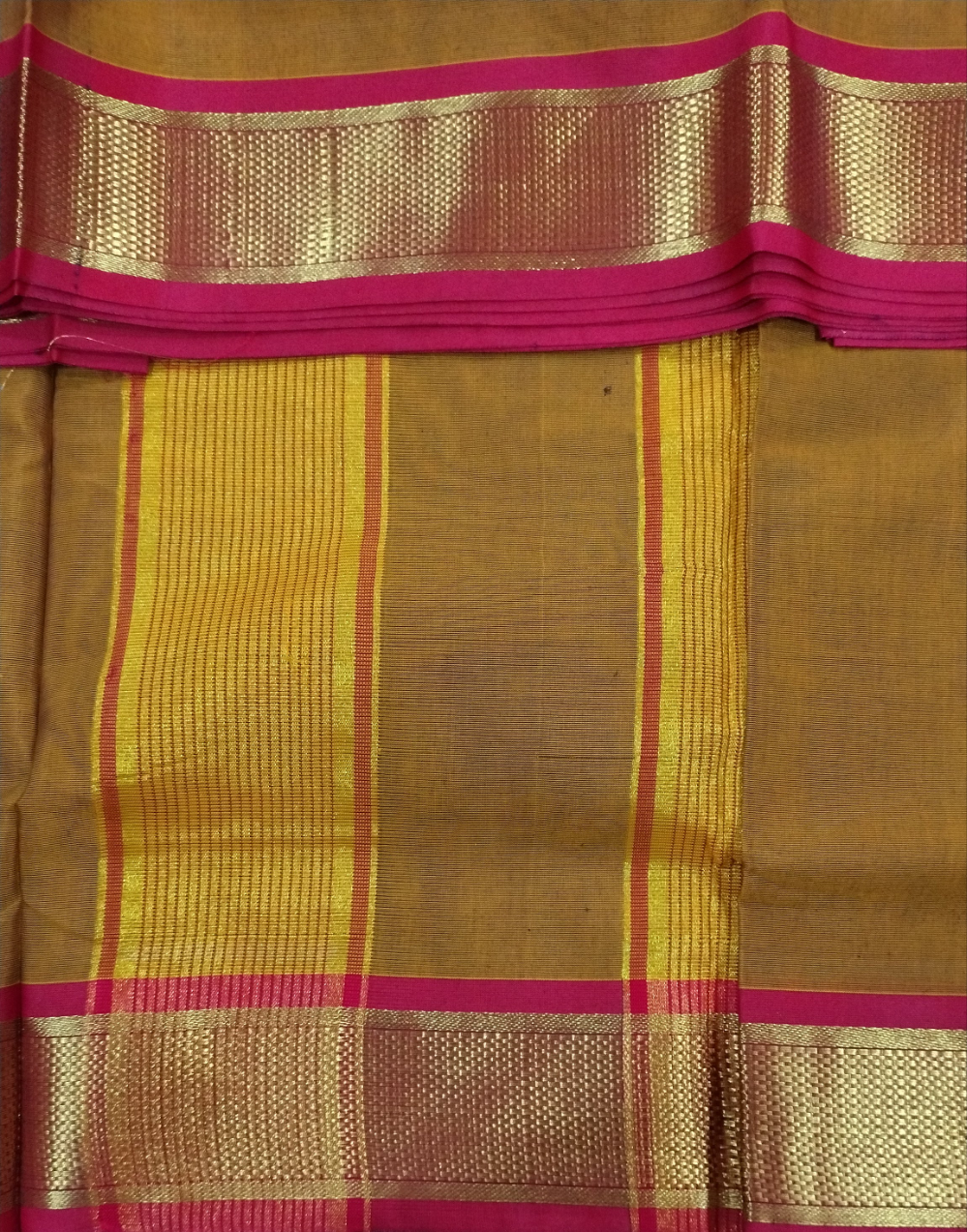 Devendra 100K border saree 10yards