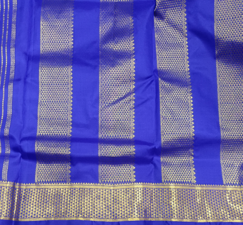Pure silk 10.25yardz