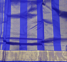 Load image into Gallery viewer, Pure silk 10.25yardz