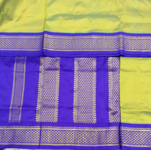 Load image into Gallery viewer, Pure silk 9.5yardz  saree