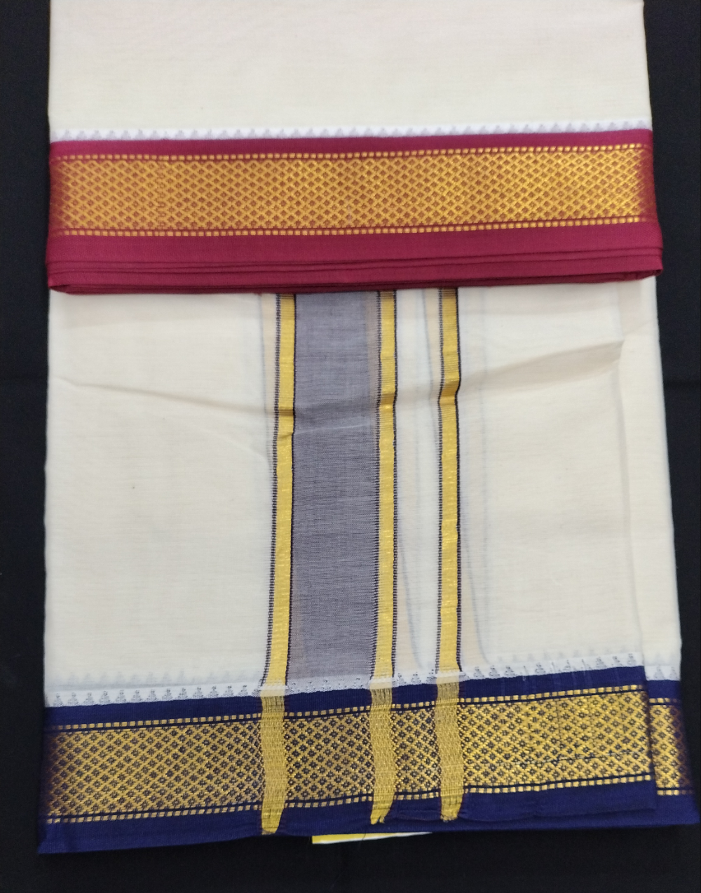 Pure cotton Muhurtham dhoti 10*6  7Maylikannu