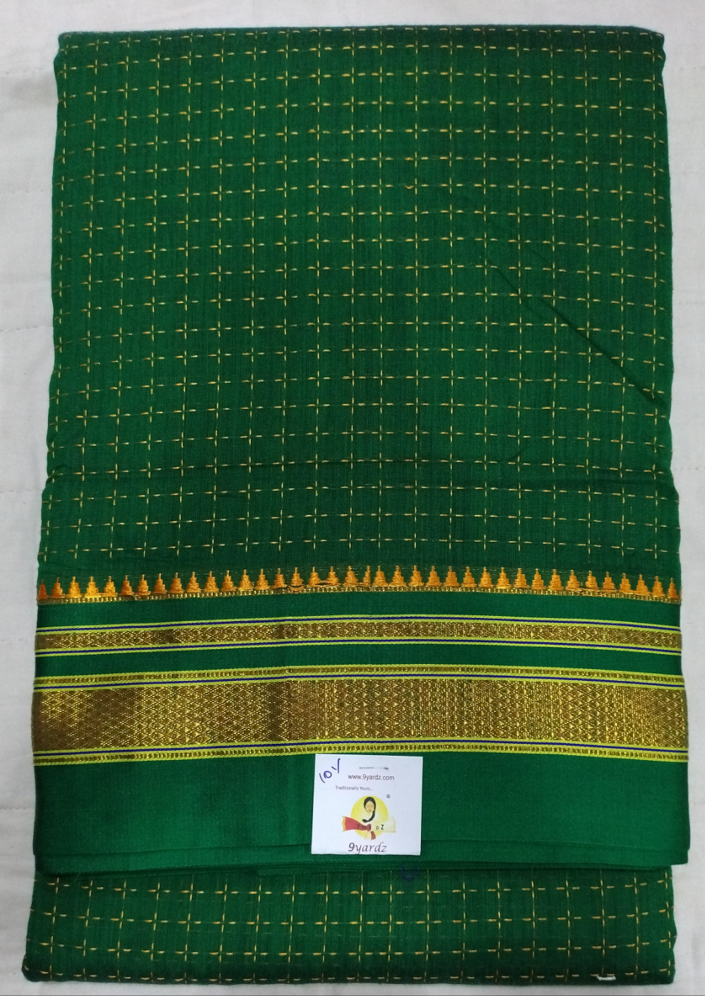 Ikkal sarees madisar 10yardz