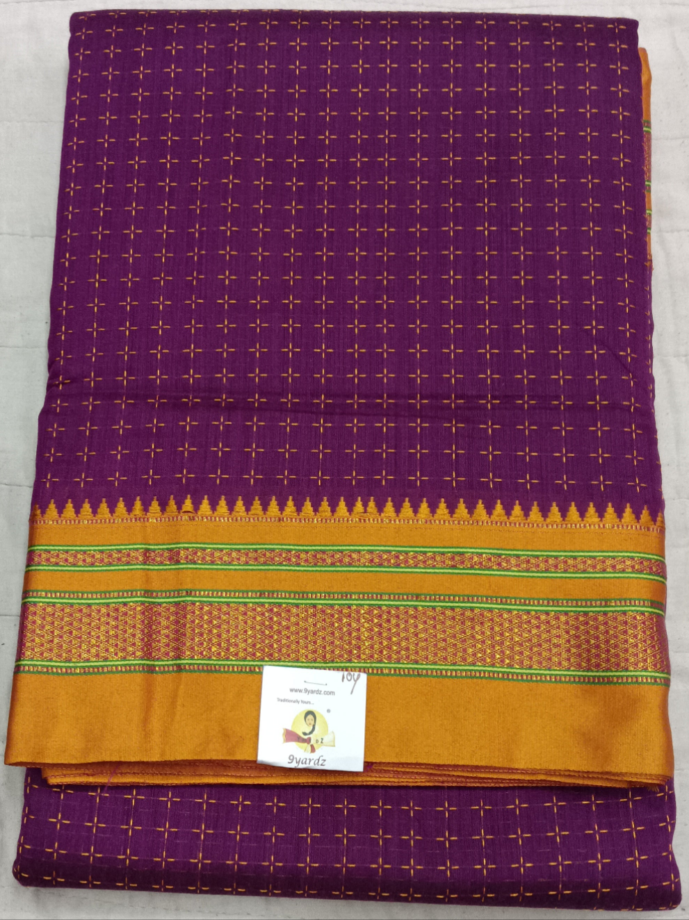 Ikkal sarees madisar 10yardz