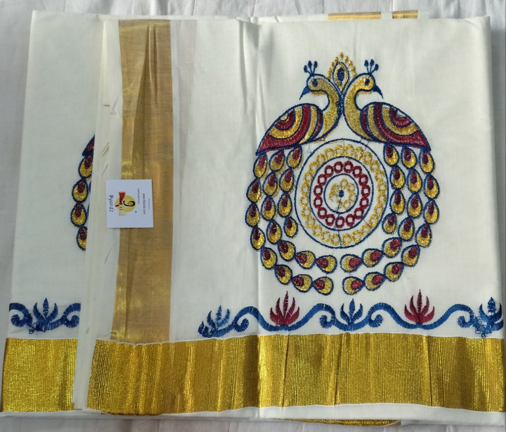 Kerala kasavu saree