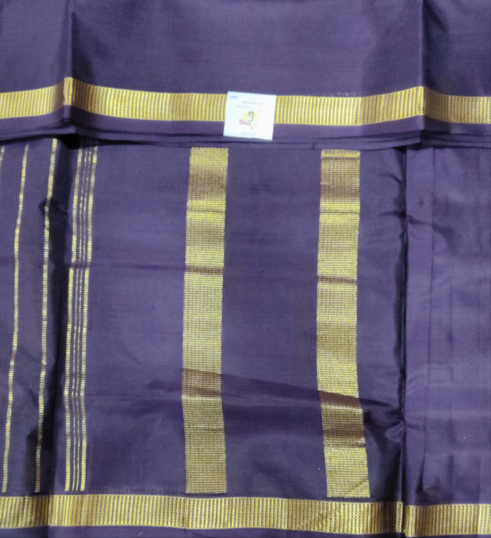 Blue and LIC Broder
 Pure Silk 10-Yard Saree with Golden Zari LIC Motif Border – 9yardz Traditional Collection