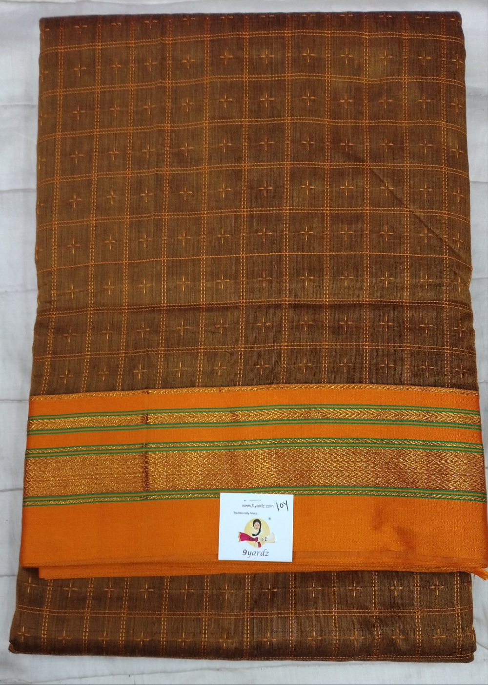 Ikkal sarees madisar 10yardz