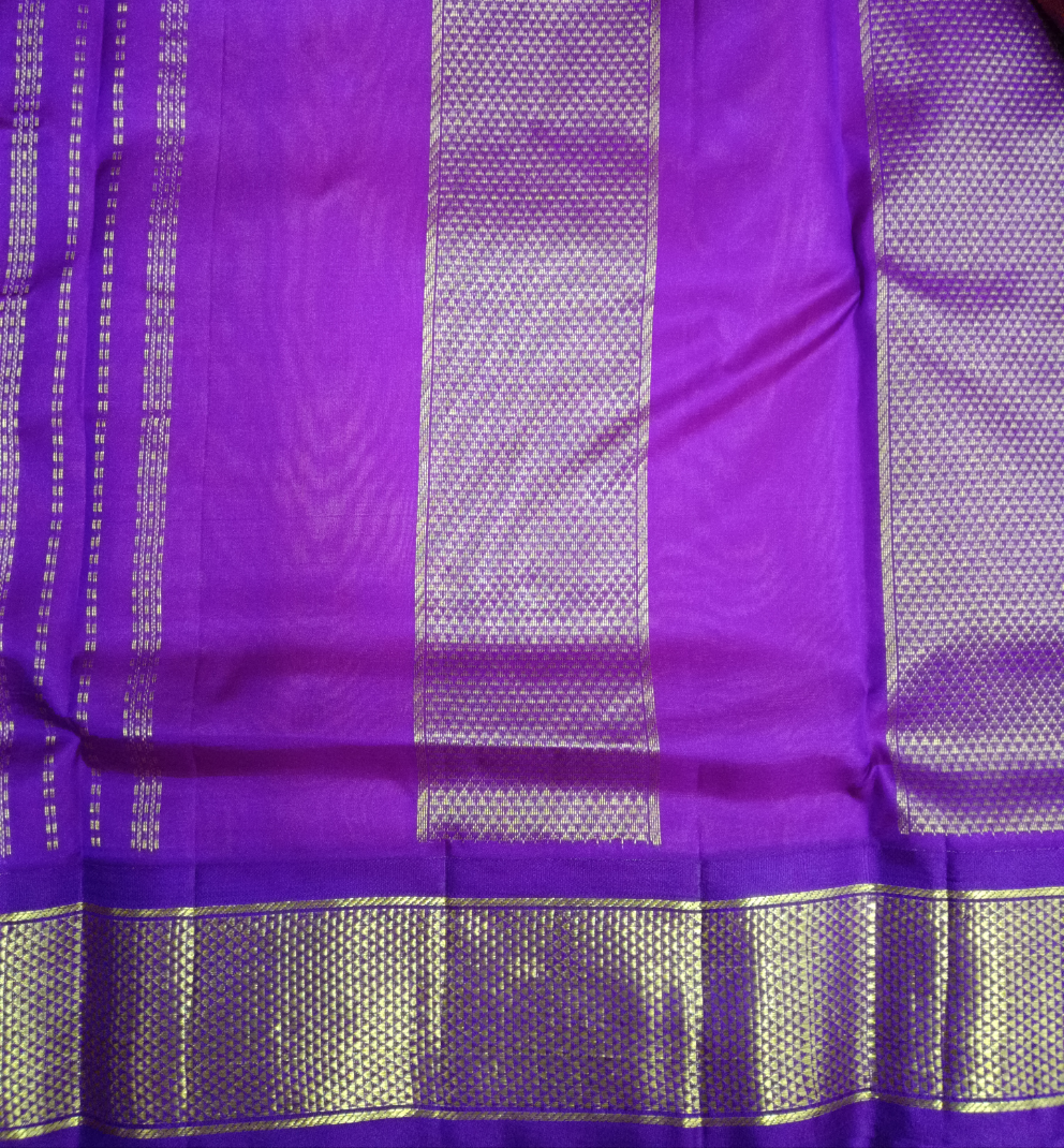 Pure silk 10.25yardz