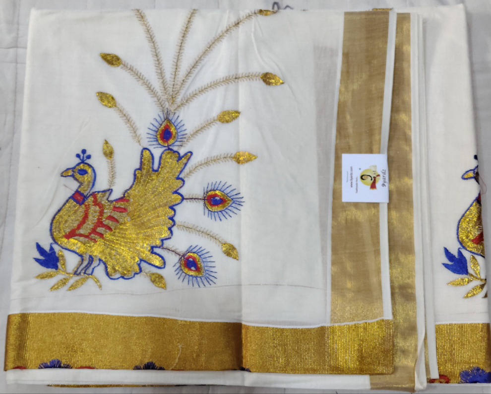 Kerala kasavu saree