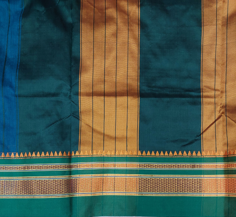 Ikkal sarees madisar 10yardz