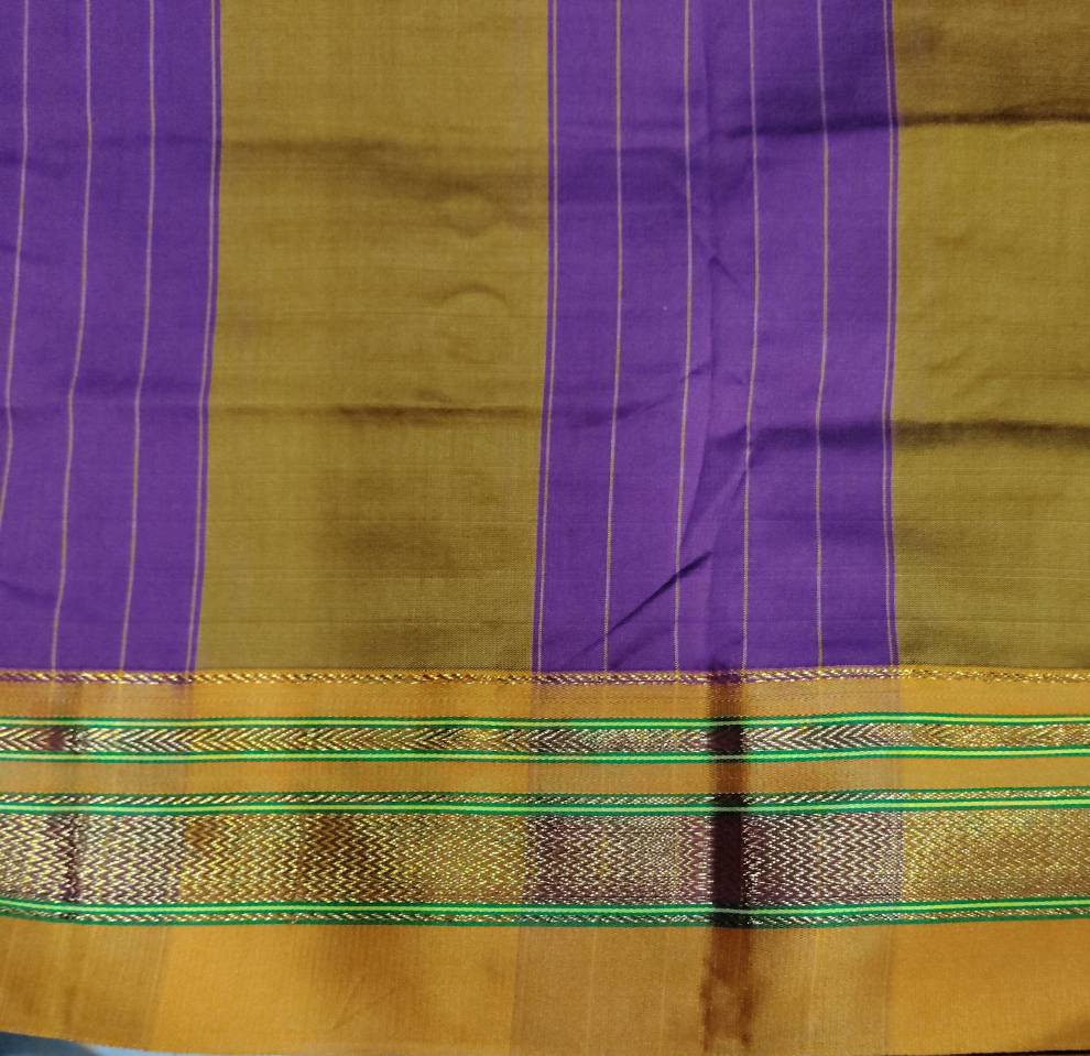 Ikkal sarees madisar 10yardz