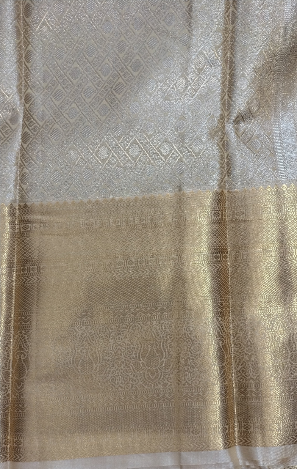 Art silk 6yardz sarees