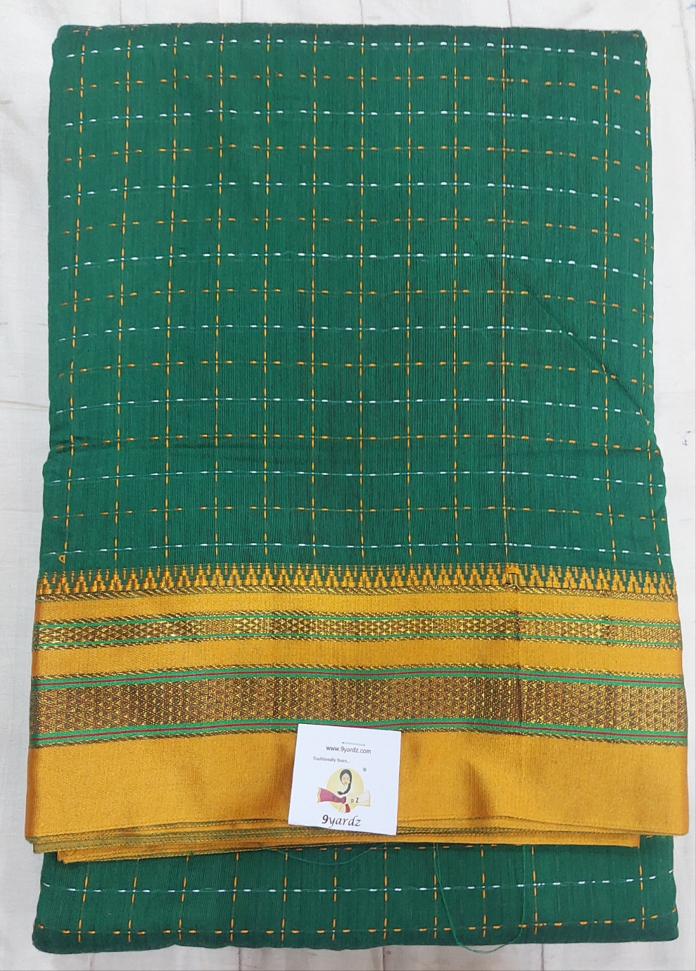 Ikkal sarees madisar 10yardz