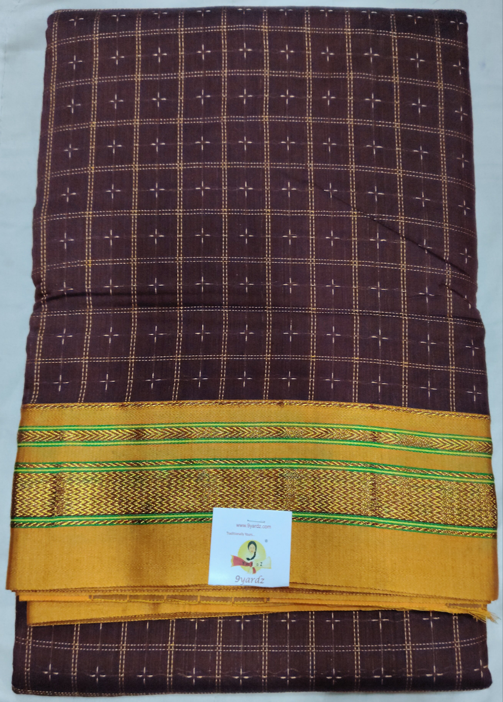 Ikkal sarees madisar 10yardz