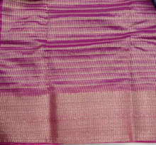 Load image into Gallery viewer, Mysore crepe silk checked (synthetic)