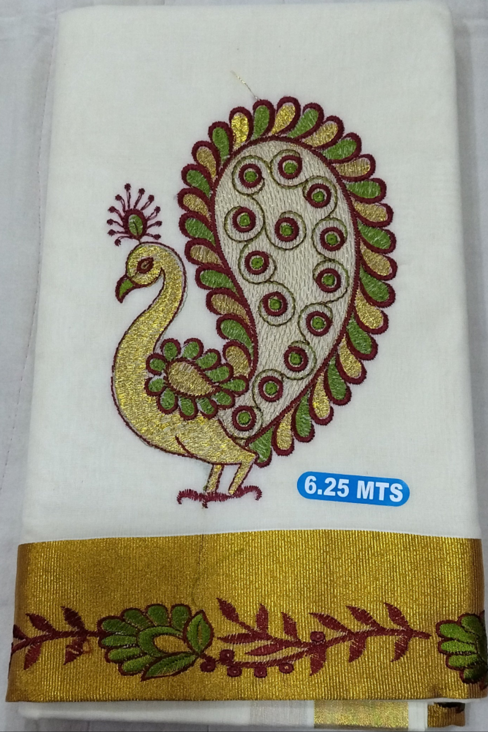 Kerala kasavu saree