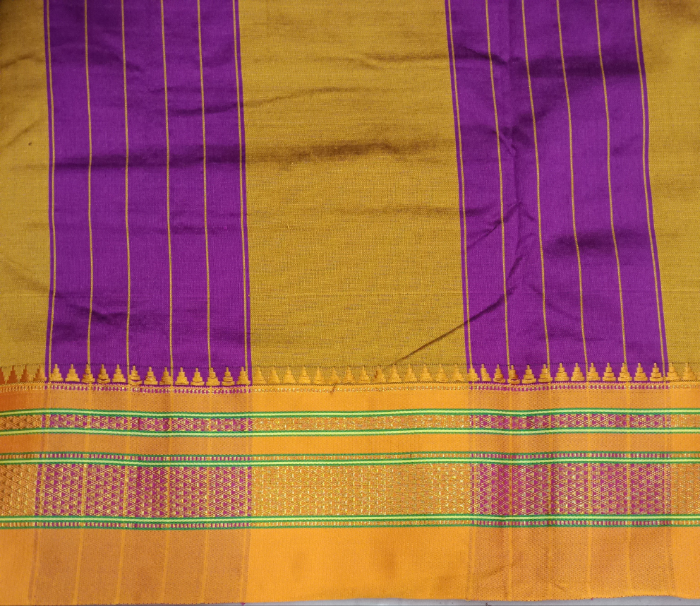 Ikkal sarees madisar 10yardz