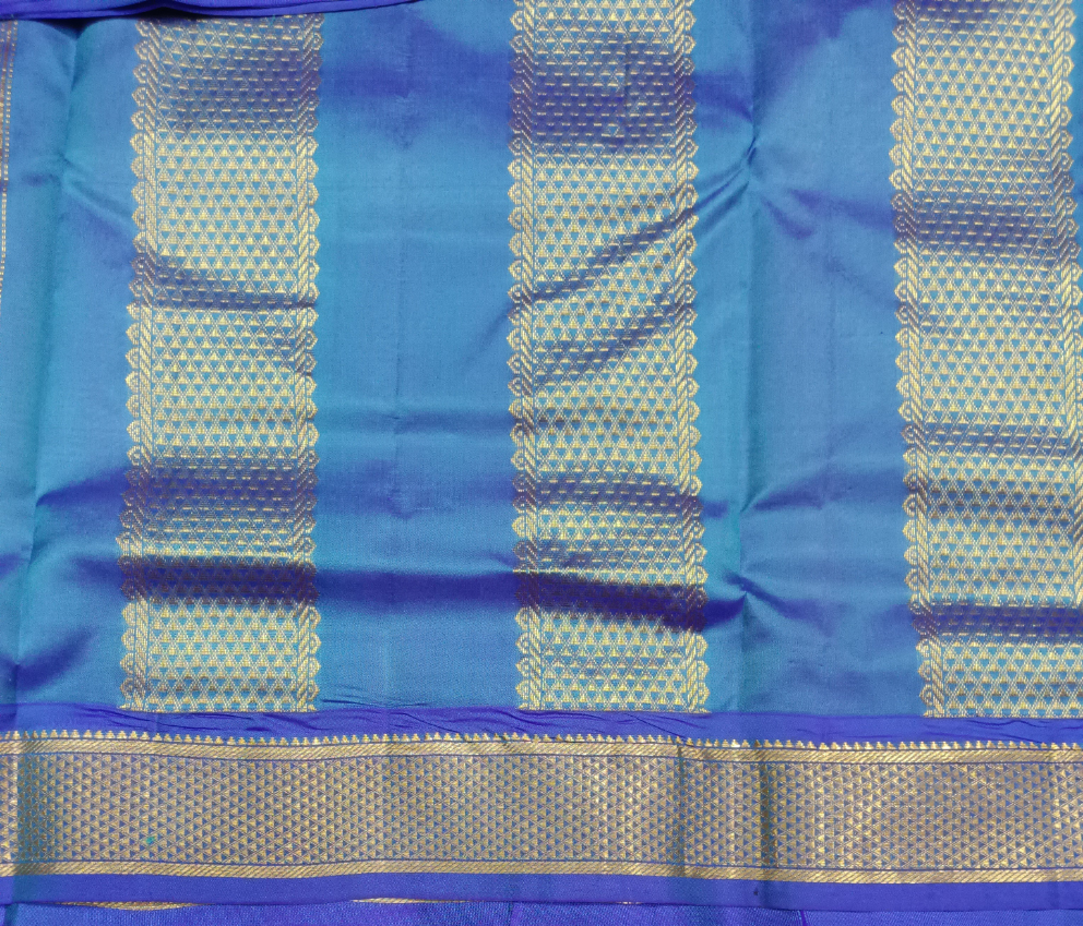 Pure silk 10.25yardz