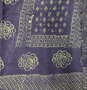 Sungudi Spray Printed 10.5 yards