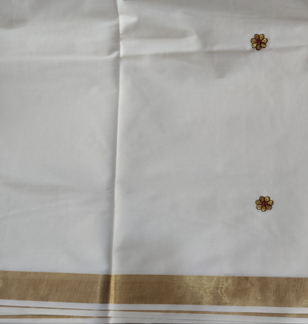 Kerala kasavu saree