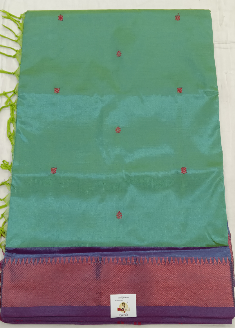 Vaazhainaar Pattu Madisar